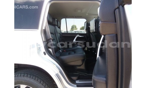 Buy Import Toyota Land Cruiser Other Car in Import - Dubai in Al Jazirah State Buy Import Toyota Land Cruiser Other Car in Import - Dubai in Al Jazirah State