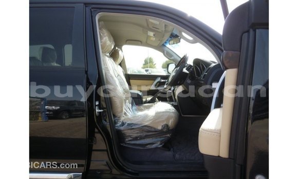 Buy Import Toyota Land Cruiser Black Car in Import - Dubai in Al Jazirah State Buy Import Toyota Land Cruiser Black Car in Import - Dubai in Al Jazirah State