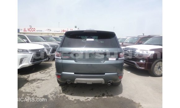 Buy Import Land Rover Range Rover Green Car in Import - Dubai in Al Jazirah State Buy Import Land Rover Range Rover Green Car in Import - Dubai in Al Jazirah State