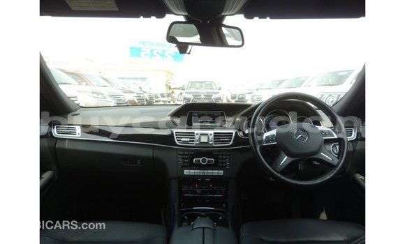 Buy Import Mercedes-Benz 200 Blue Car in Import - Dubai in Al Jazirah State Buy Import Mercedes-Benz 200 Blue Car in Import - Dubai in Al Jazirah State