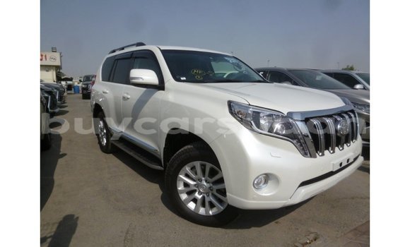 Buy Import Toyota Prado White Car in Import - Dubai in Al Jazirah State Buy Import Toyota Prado White Car in Import - Dubai in Al Jazirah State