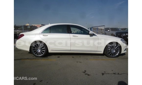Buy Import Mercedes-Benz 190 White Car in Import - Dubai in Al Jazirah State Buy Import Mercedes-Benz 190 White Car in Import - Dubai in Al Jazirah State