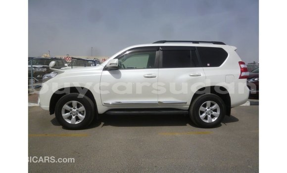 Buy Import Toyota Prado White Car in Import - Dubai in Al Jazirah State Buy Import Toyota Prado White Car in Import - Dubai in Al Jazirah State
