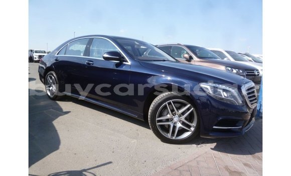 Buy Import Mercedes-Benz 190 Blue Car in Import - Dubai in Al Jazirah State Buy Import Mercedes-Benz 190 Blue Car in Import - Dubai in Al Jazirah State