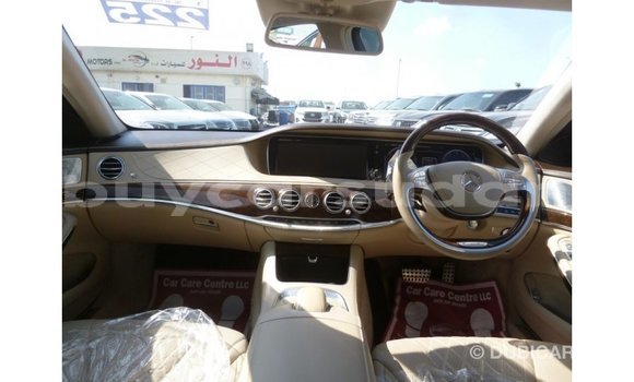 Buy Import Mercedes-Benz 190 Blue Car in Import - Dubai in Al Jazirah State Buy Import Mercedes-Benz 190 Blue Car in Import - Dubai in Al Jazirah State