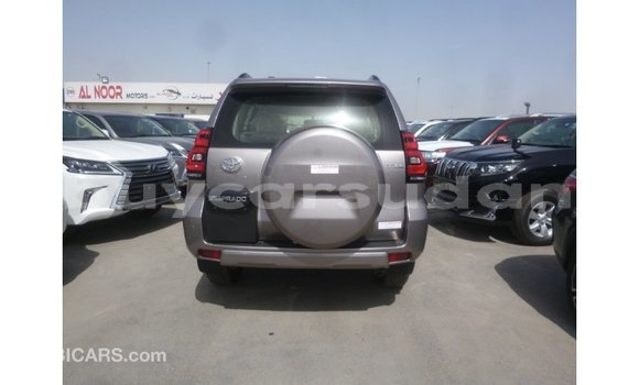 Buy Import Toyota Prado Other Car in Import - Dubai in Al Jazirah State Buy Import Toyota Prado Other Car in Import - Dubai in Al Jazirah State
