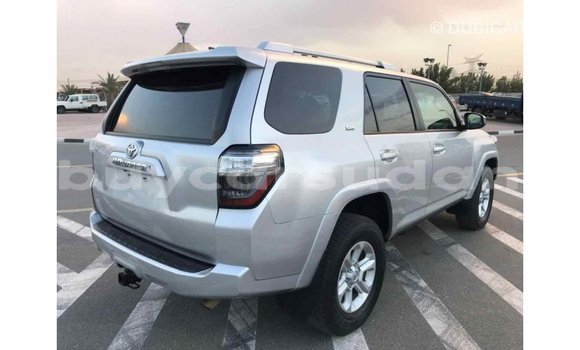 Buy Import Toyota HiAce Other Truck in Import - Dubai in Al Jazirah State Buy Import Toyota HiAce Other Truck in Import - Dubai in Al Jazirah State