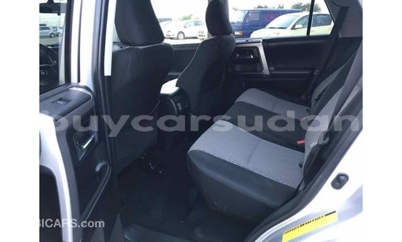 Buy Import Toyota HiAce Other Truck in Import - Dubai in Al Jazirah State Buy Import Toyota HiAce Other Truck in Import - Dubai in Al Jazirah State