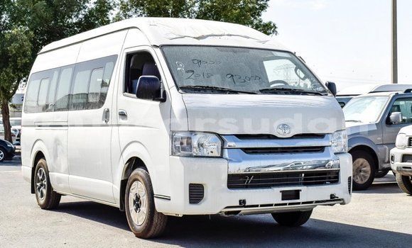 Buy Import Toyota Hiace White Car in Import - Dubai in Al Jazirah State Buy Import Toyota Hiace White Car in Import - Dubai in Al Jazirah State