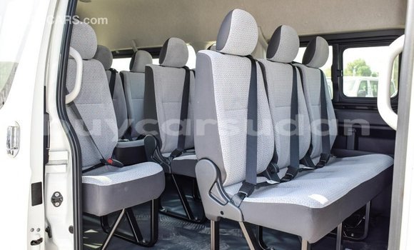 Buy Import Toyota Hiace White Car in Import - Dubai in Al Jazirah State Buy Import Toyota Hiace White Car in Import - Dubai in Al Jazirah State