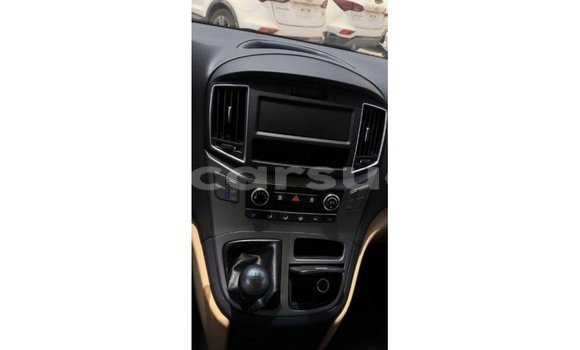 Buy Import Hyundai Accent White Car in Import - Dubai in Al Jazirah State Buy Import Hyundai Accent White Car in Import - Dubai in Al Jazirah State