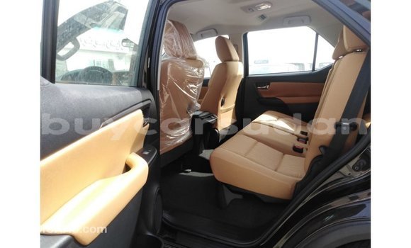 Buy Import Toyota Fortuner Black Car in Import - Dubai in Al Jazirah State Buy Import Toyota Fortuner Black Car in Import - Dubai in Al Jazirah State