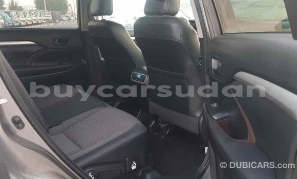 Buy Import Toyota Highlander Other Car in Import - Dubai in Al Jazirah State Buy Import Toyota Highlander Other Car in Import - Dubai in Al Jazirah State