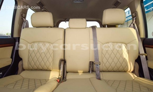 Buy Import Toyota Land Cruiser White Car in Import - Dubai in Al Jazirah State Buy Import Toyota Land Cruiser White Car in Import - Dubai in Al Jazirah State