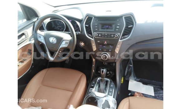 Buy Import Hyundai Santa Fe White Car in Import - Dubai in Al Jazirah State Buy Import Hyundai Santa Fe White Car in Import - Dubai in Al Jazirah State