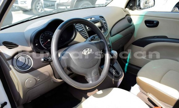 Buy Import Hyundai i10 White Car in Import - Dubai in Al Jazirah State Buy Import Hyundai i10 White Car in Import - Dubai in Al Jazirah State