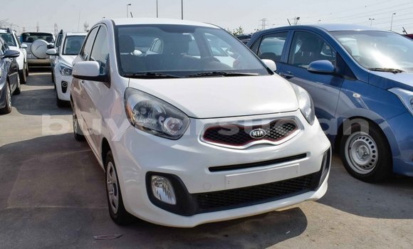 Buy Import Kia Carens White Car in Import - Dubai in Al Jazirah State Buy Import Kia Carens White Car in Import - Dubai in Al Jazirah State