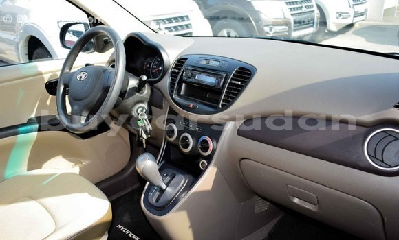 Buy Import Hyundai i10 White Car in Import - Dubai in Al Jazirah State Buy Import Hyundai i10 White Car in Import - Dubai in Al Jazirah State