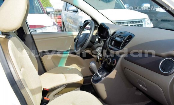 Buy Import Hyundai i10 White Car in Import - Dubai in Al Jazirah State Buy Import Hyundai i10 White Car in Import - Dubai in Al Jazirah State