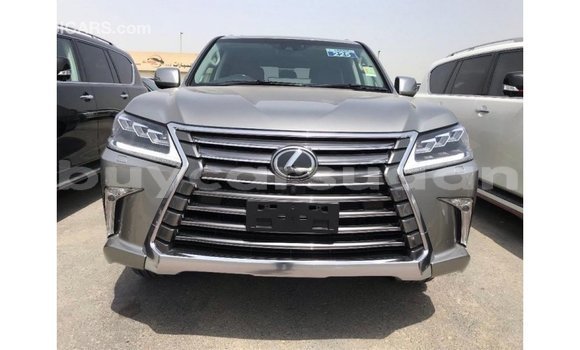 Acheter Import Voiture Lexus LX Autre à Import - Dubai, État d'Al Jazirah Acheter Import Voiture Lexus LX Autre à Import - Dubai, État d'Al Jazirah