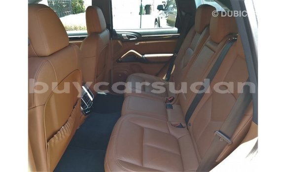 Buy Import Porsche Cayenne White Car in Import - Dubai in Al Jazirah State Buy Import Porsche Cayenne White Car in Import - Dubai in Al Jazirah State