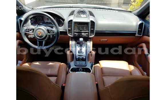 Buy Import Porsche Cayenne White Car in Import - Dubai in Al Jazirah State Buy Import Porsche Cayenne White Car in Import - Dubai in Al Jazirah State