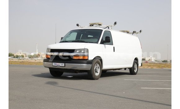 Acheter Import Voiture Chevrolet Express Blanc à Import - Dubai, État d'Al Jazirah