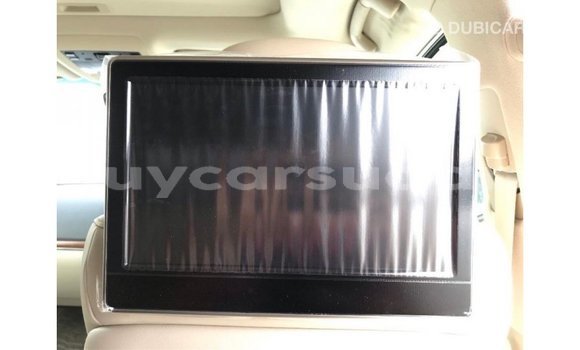 Buy Import Toyota Land Cruiser White Car in Import - Dubai in Al Jazirah State Buy Import Toyota Land Cruiser White Car in Import - Dubai in Al Jazirah State