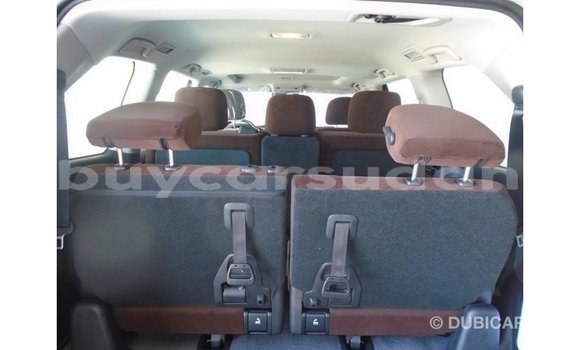 Buy Import Toyota Land Cruiser White Car in Import - Dubai in Al Jazirah State Buy Import Toyota Land Cruiser White Car in Import - Dubai in Al Jazirah State