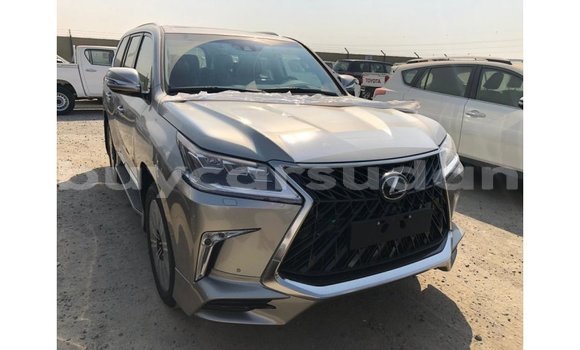 Acheter Import Voiture Lexus LX Autre à Import - Dubai, État d'Al Jazirah Acheter Import Voiture Lexus LX Autre à Import - Dubai, État d'Al Jazirah