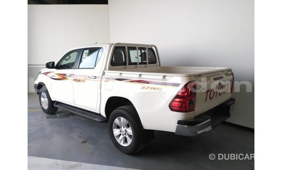 Buy Import Toyota Hilux White Car in Import - Dubai in Al Jazirah State Buy Import Toyota Hilux White Car in Import - Dubai in Al Jazirah State