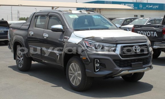 Buy Import Toyota Hilux Black Car in Import - Dubai in Al Jazirah State Buy Import Toyota Hilux Black Car in Import - Dubai in Al Jazirah State