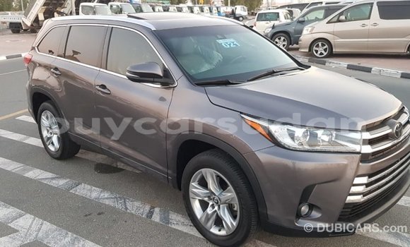 Buy Import Toyota Highlander Other Car in Import - Dubai in Al Jazirah State Buy Import Toyota Highlander Other Car in Import - Dubai in Al Jazirah State