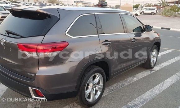 Buy Import Toyota Highlander Other Car in Import - Dubai in Al Jazirah State Buy Import Toyota Highlander Other Car in Import - Dubai in Al Jazirah State
