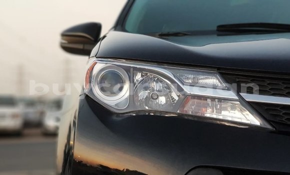 Buy Import Toyota HiAce Black Truck in Import - Dubai in Al Jazirah State