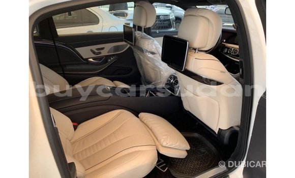 Buy Import Mercedes-Benz 190 White Car in Import - Dubai in Al Jazirah State Buy Import Mercedes-Benz 190 White Car in Import - Dubai in Al Jazirah State