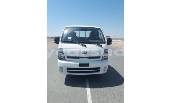 Buy Import Kia Carens White Car in Import - Dubai in Al Jazirah State Buy Import Kia Carens White Car in Import - Dubai in Al Jazirah State