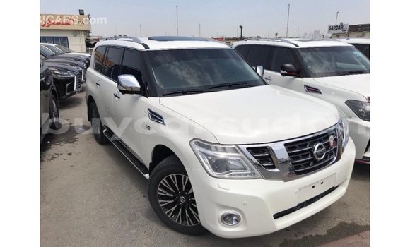 Buy Import Nissan Patrol White Car in Import - Dubai in Al Jazirah State Buy Import Nissan Patrol White Car in Import - Dubai in Al Jazirah State