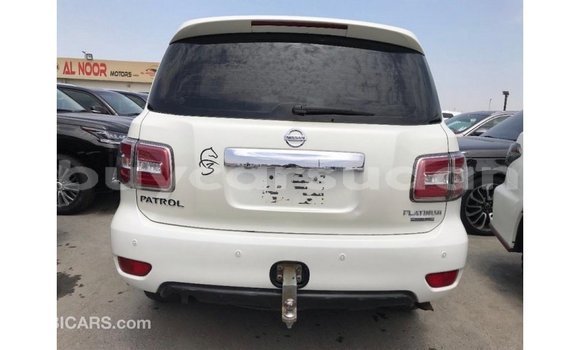 Buy Import Nissan Patrol White Car in Import - Dubai in Al Jazirah State Buy Import Nissan Patrol White Car in Import - Dubai in Al Jazirah State