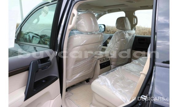Buy Import Toyota Land Cruiser Black Car in Import - Dubai in Al Jazirah State Buy Import Toyota Land Cruiser Black Car in Import - Dubai in Al Jazirah State
