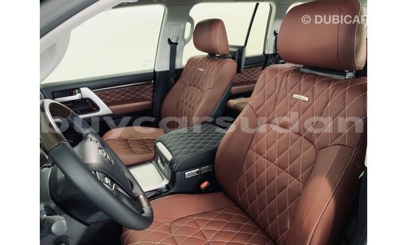 Buy Import Toyota Land Cruiser Black Car in Import - Dubai in Al Jazirah State Buy Import Toyota Land Cruiser Black Car in Import - Dubai in Al Jazirah State